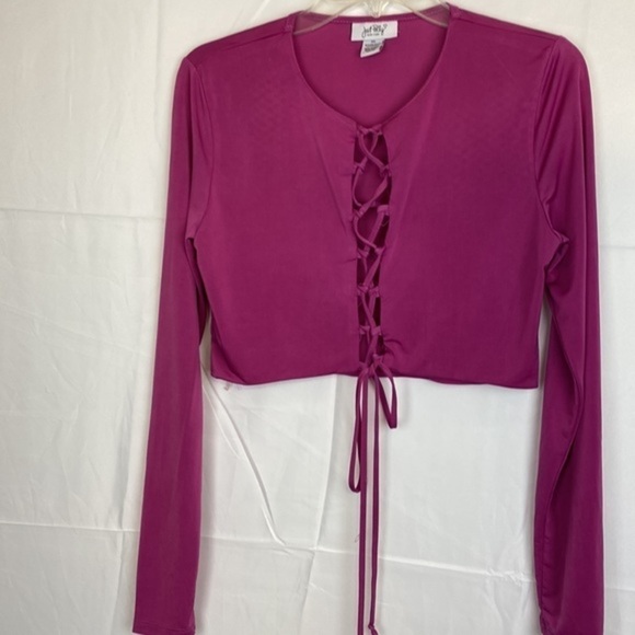 Just Polly New York. Size X-Large  crop top long sleeve. - Picture 2 of 7